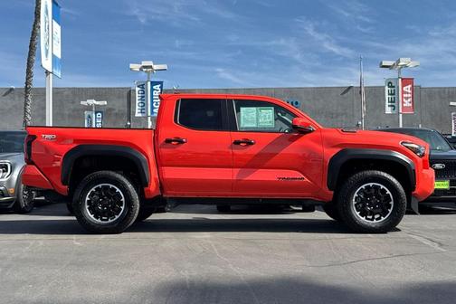 2024 Toyota Tacoma TRD Off Road