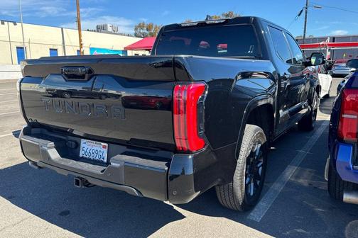 2025 Toyota Tundra Platinum