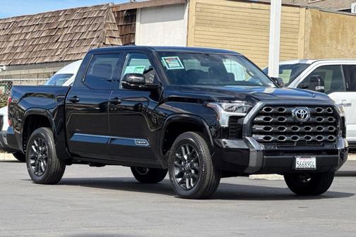 2025 Toyota Tundra Platinum