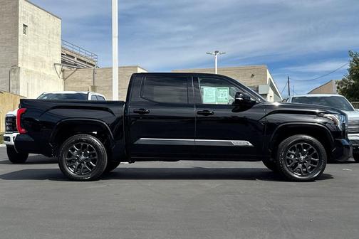 2025 Toyota Tundra Platinum