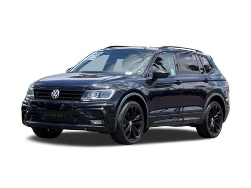 Deep Black Pearl 2021 Volkswagen Tiguan 2.0T SE R-Line Black