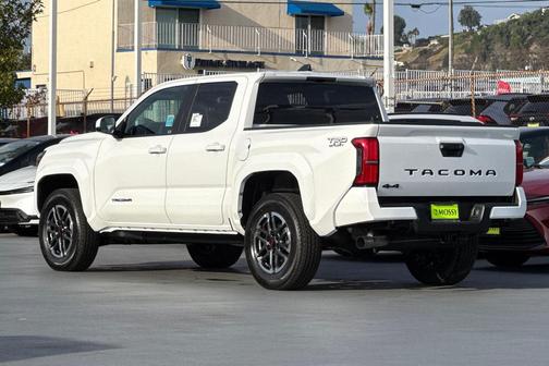 2025 Toyota Tacoma TRD Sport