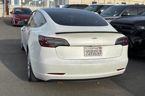 2021 Tesla Model 3 Standard Range Plus