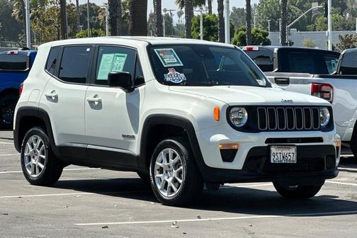2023 Jeep Renegade Latitude