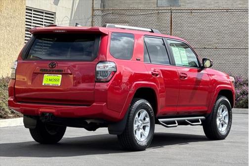2022 Toyota 4Runner SR5