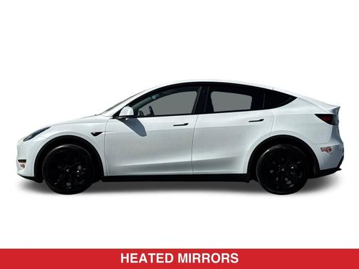 Pearl White Multi-Coat 2023 Tesla Model Y Long Range Dual Motor All-Wheel Drive