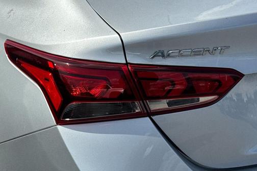 2022 Hyundai Accent Limited