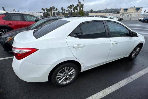 2015 Toyota Corolla LE Plus