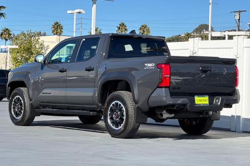 2025 Toyota Tacoma TRD Off-Road