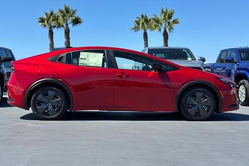2026 Toyota Prius Plug-In Hybrid SE