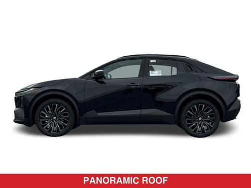 Midnight Black Metallic 2026 Toyota C-HR XSE