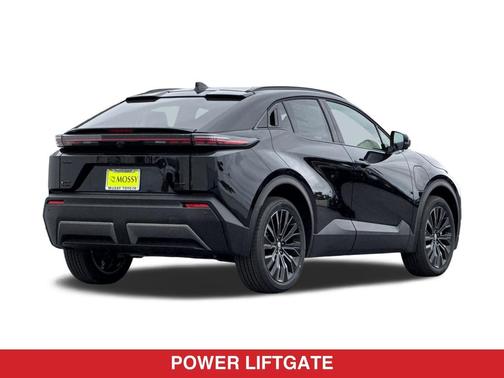 Midnight Black Metallic 2026 Toyota C-HR XSE