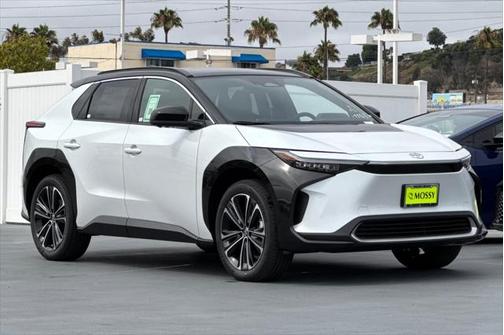 2025 Toyota bZ4X Limited