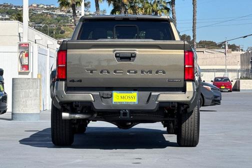 2026 Toyota Tacoma Hybrid TRD Sport
