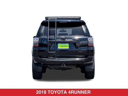 Midnight Black Metallic 2018 Toyota 4Runner TRD Pro