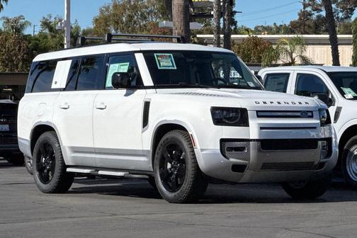 2023 Land Rover Defender 130 SE