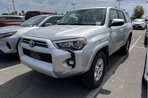 2024 Toyota 4Runner SR5