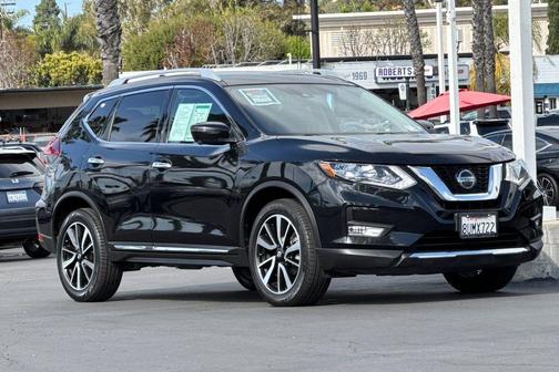 2020 Nissan Rogue SL