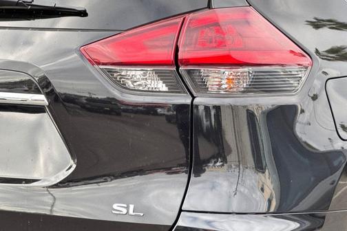 2020 Nissan Rogue SL