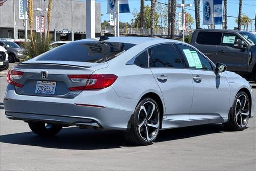 2022 Honda Accord Hybrid Base