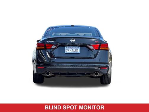 Super Black 2024 Nissan Altima SR FWD