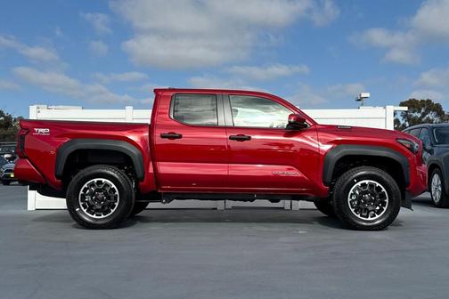 2025 Toyota Tacoma TRD Off Road
