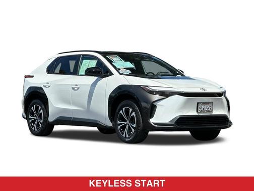 Wind Chill Pearl 2024 Toyota bZ4X XLE