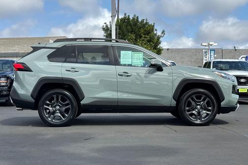 2023 Toyota RAV4 Adventure