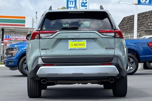 2023 Toyota RAV4 Adventure