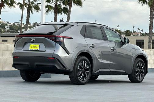 2026 Toyota bZ XLE Plus