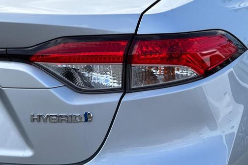 2021 Toyota Corolla Hybrid LE