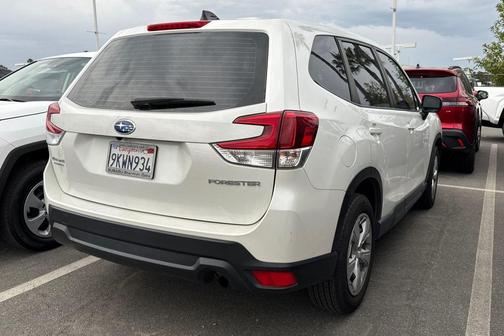 2024 Subaru Forester Base