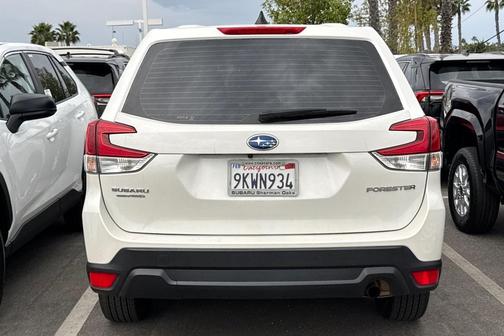 2024 Subaru Forester Base