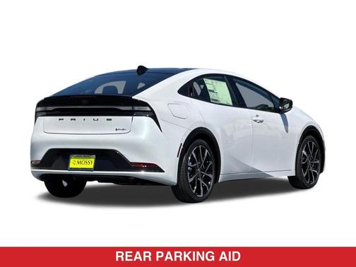 Wind Chill Pearl 2026 Toyota Prius Plug-In Hybrid XSE