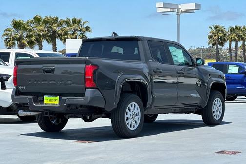 2025 Toyota Tacoma SR5