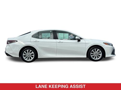ICE CAP 2022 Toyota Camry LE