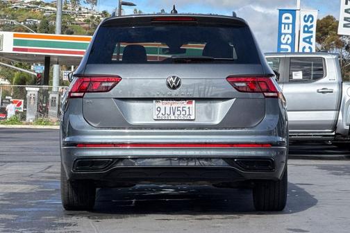 2023 Volkswagen Tiguan 2.0T SE R-Line Black