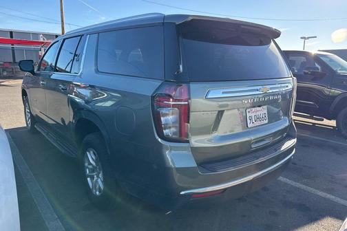 2024 Chevrolet Suburban LT