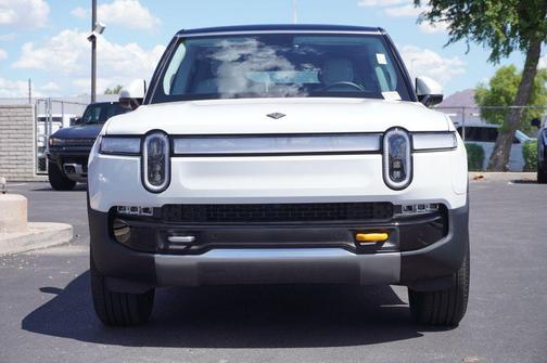 2023 Rivian R1S Adventure