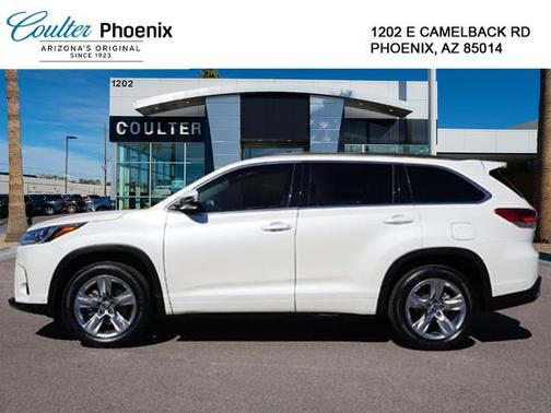 Photo 2 of 21 of 2018 Toyota Highlander Limited