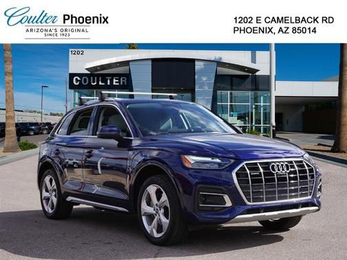 Photo 4 of 20 of 2021 Audi Q5 45 Premium