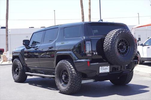 2024 GMC HUMMER EV SUV 3X