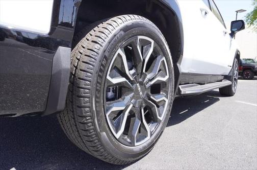 2025 GMC Sierra EV Extended Range Denali