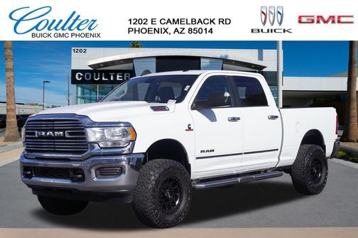 2020 RAM 2500 Big Horn Crew Cab 4X4 6'4' Box