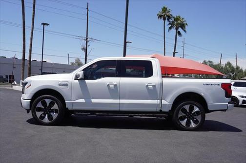 2023 Ford F-150 Lightning Platinum
