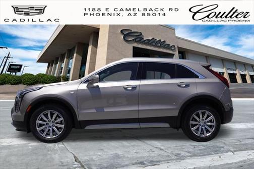 2022 Cadillac XT4 Premium Luxury