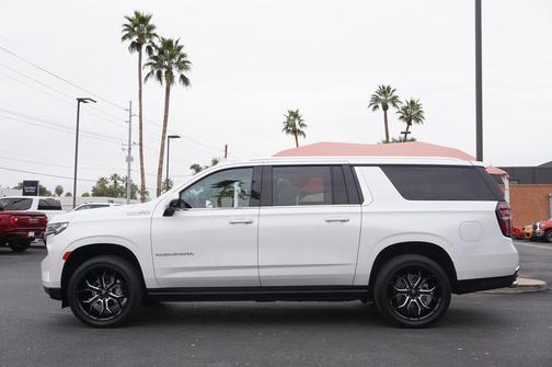 2024 Chevrolet Suburban 4WD High Country