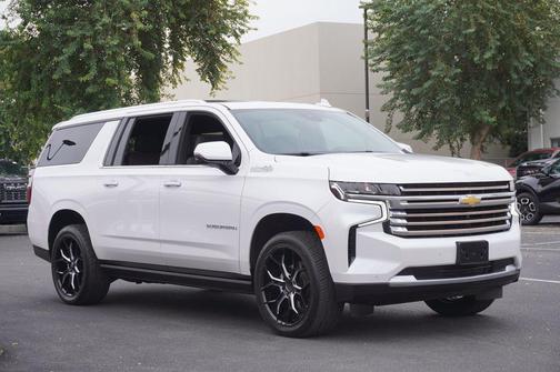 2024 Chevrolet Suburban 4WD High Country