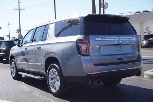 2024 Chevrolet Suburban Premier
