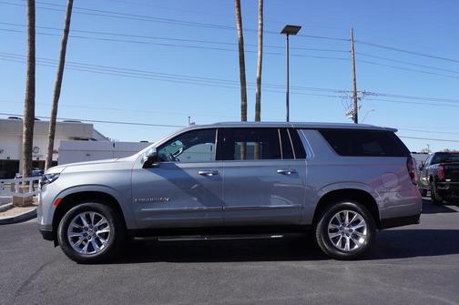 2024 Chevrolet Suburban Premier